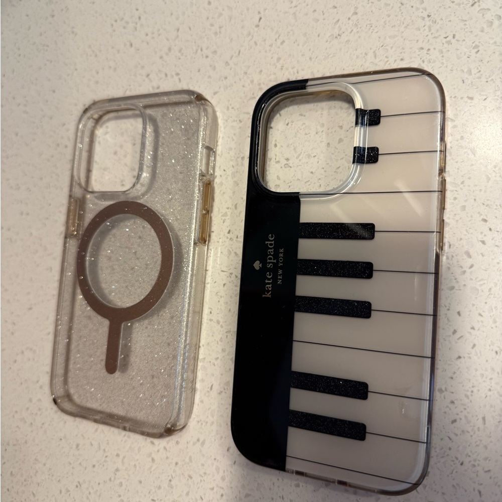 iPhone 14 Kate Spade Black and White Keyboard Phone Case & clear glitter Speck